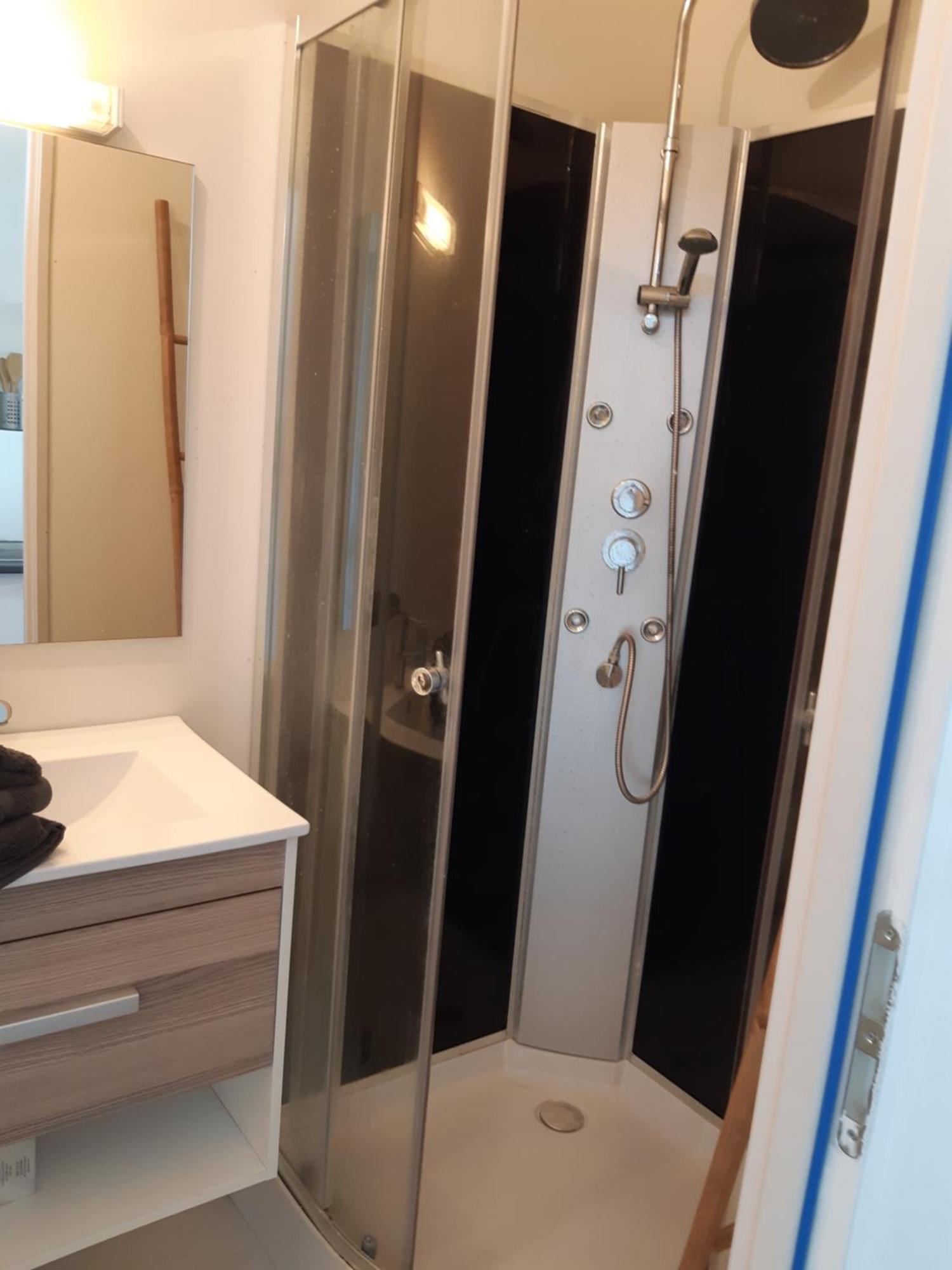 Guibert 19 F2 Duplex Appartement Caudebec-les-Elbeuf Buitenkant foto